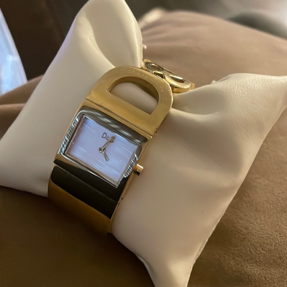 Dolce & Gabbana Accessories Vintage Dolce Gabbana Gold Bangle Watch